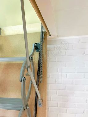 Чердачная лестница Fakro LST Lite 700*1000*3000 Чердачная лестница Fakro LST Lite 700*1000*3000