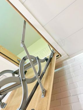 Чердачная лестница Fakro LST Lite 700*1000*3000 Чердачная лестница Fakro LST Lite 700*1000*3000