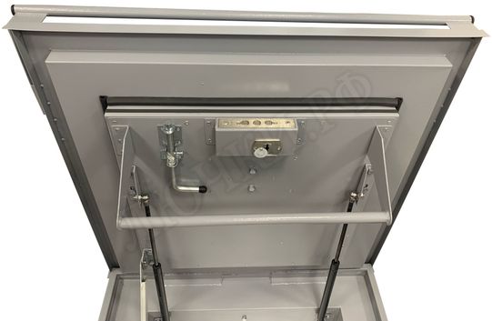 Люк выхода на кровлю Прайм 700*1050 Люк выхода на кровлю Прайм 700*1050