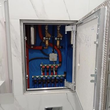 Люк под плитку Секрет 3.0 200*750 Люк под плитку Секрет 3.0 200*750