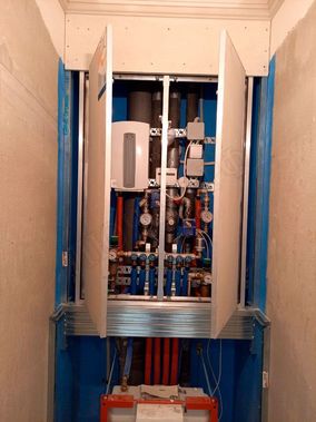 Люк под плитку Секрет 3.0, 2 створки 1250*450 Люк под плитку Секрет 3.0, 2 створки 1250*450