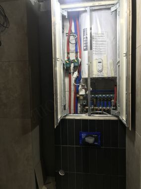 Люк под плитку Секрет 3.0, 2 створки 1250*450 Люк под плитку Секрет 3.0, 2 створки 1250*450