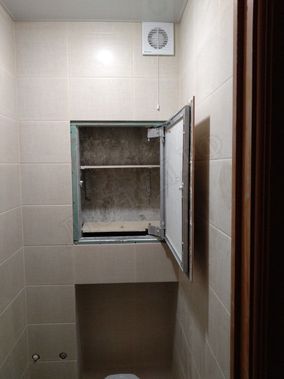 Люк под плитку Нажимной Секрет-Лайт 500*350 Люк под плитку Нажимной Секрет-Лайт 500*350