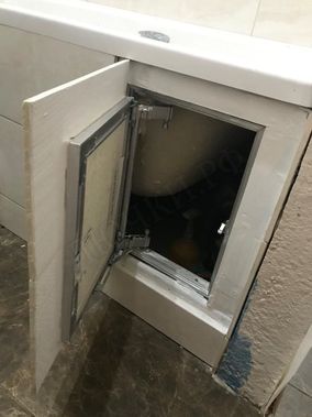 Люк под плитку Нажимной Секрет-Лайт 500*350 Люк под плитку Нажимной Секрет-Лайт 500*350