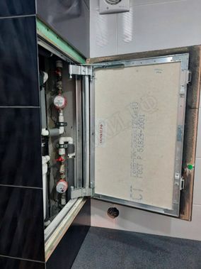 Люк под плитку Секрет 3.0 200*750 Люк под плитку Секрет 3.0 200*750