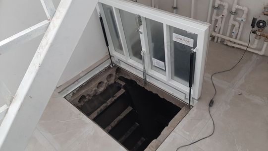 Напольный люк Самоподъемный Невидимка уголок 2 створки Напольный люк Самоподъемный Невидимка уголок 2 створки