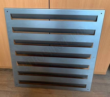 Жалюзийная решетка КДУ встраиваемая 1000*1000 Жалюзийная решетка КДУ встраиваемая 1000*1000